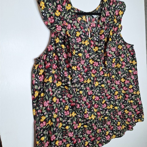 Old Navy Top 4X Black Fall Floral Ditsy Print Ruffle Flutter Sleeve 100% Cotton - Picture 2 of 9